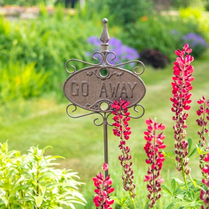 WELCOME/GO AWAY STAKE - Image 3