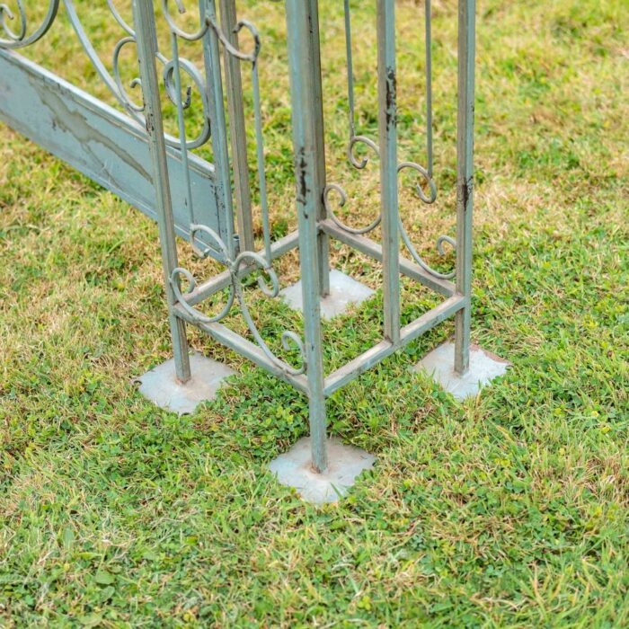 VINTAGE GATES - Image 4