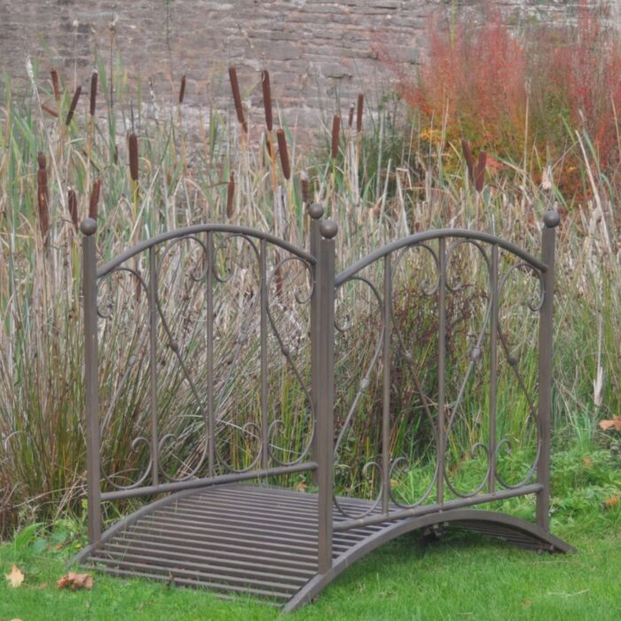 HEARTS BRIDGE - Image 2