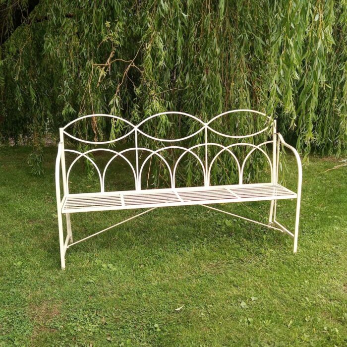 REEDED BENCH
