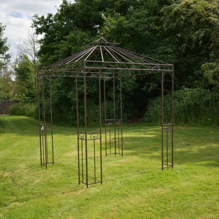 LYON SQ. GAZEBO (2M)