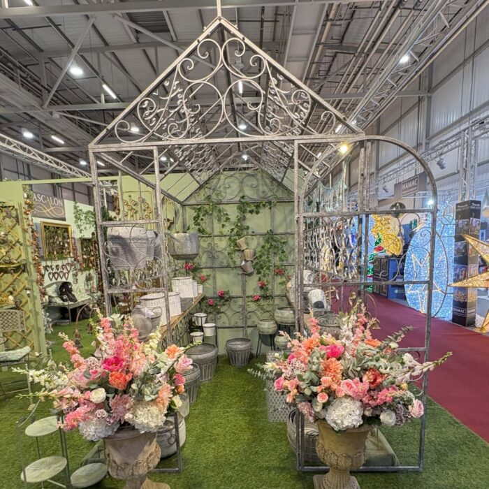 VICTORIAN GLASSHOUSE FRAME - Image 2