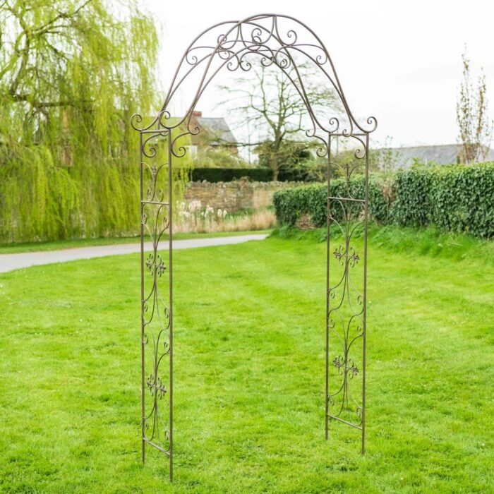 FLEUR-D-LYS ARCH - RUSTY IRON