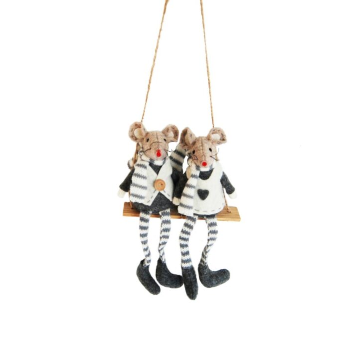 ASS. HANG GREY MICE ON SWING